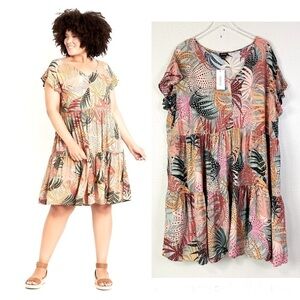 Evans Tropical Windown Tiers Flutter Sleeve Dress Size 22/24